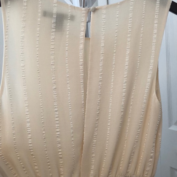 Chic sleeveless dress - Picture 3 of 3